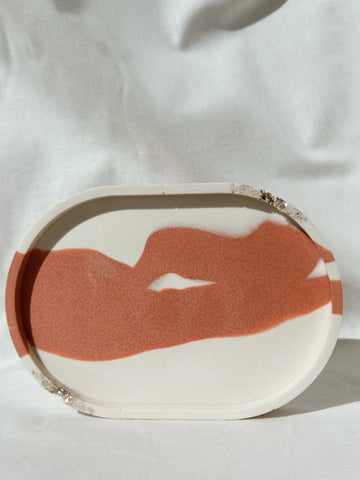 DUNE OVAL TRAY